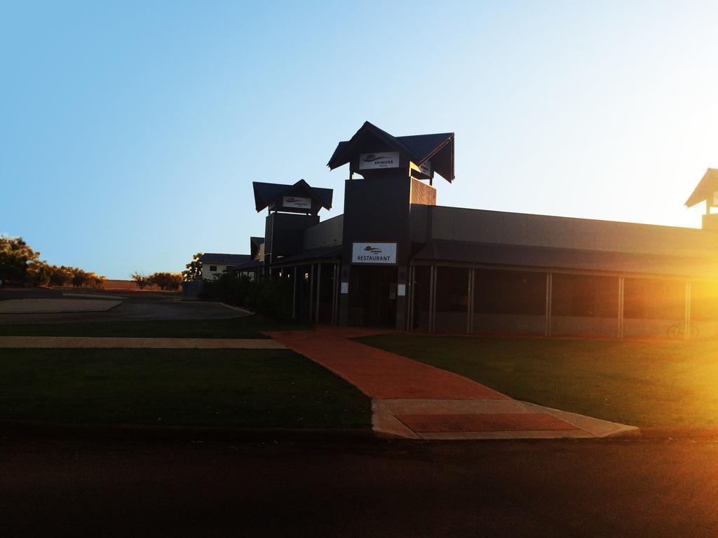 Spinifex Hotel Derby Exterior foto